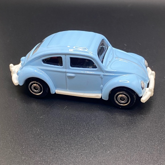 Hot Wheels Bundle of 5 Corvette-VW Bug-Yellow Morris Mini-Tomb Up-Supdogg - Picture 5 of 14